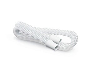 un tubo flexible blanco con boquillas
