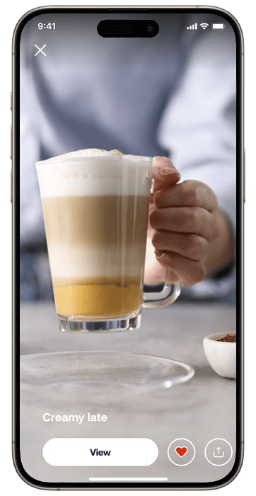 Smartphone con la pantalla HomeID en la que se ve una receta de café