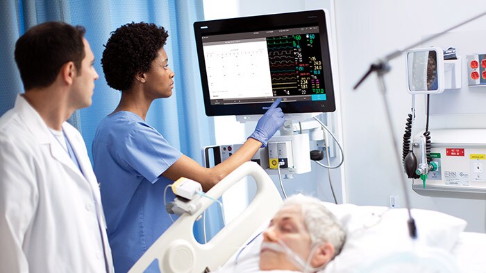 Chips para vidas: La escasez mundial de chips pone en riesgo la producción de dispositivos y sistemas médicos que salvan vidas